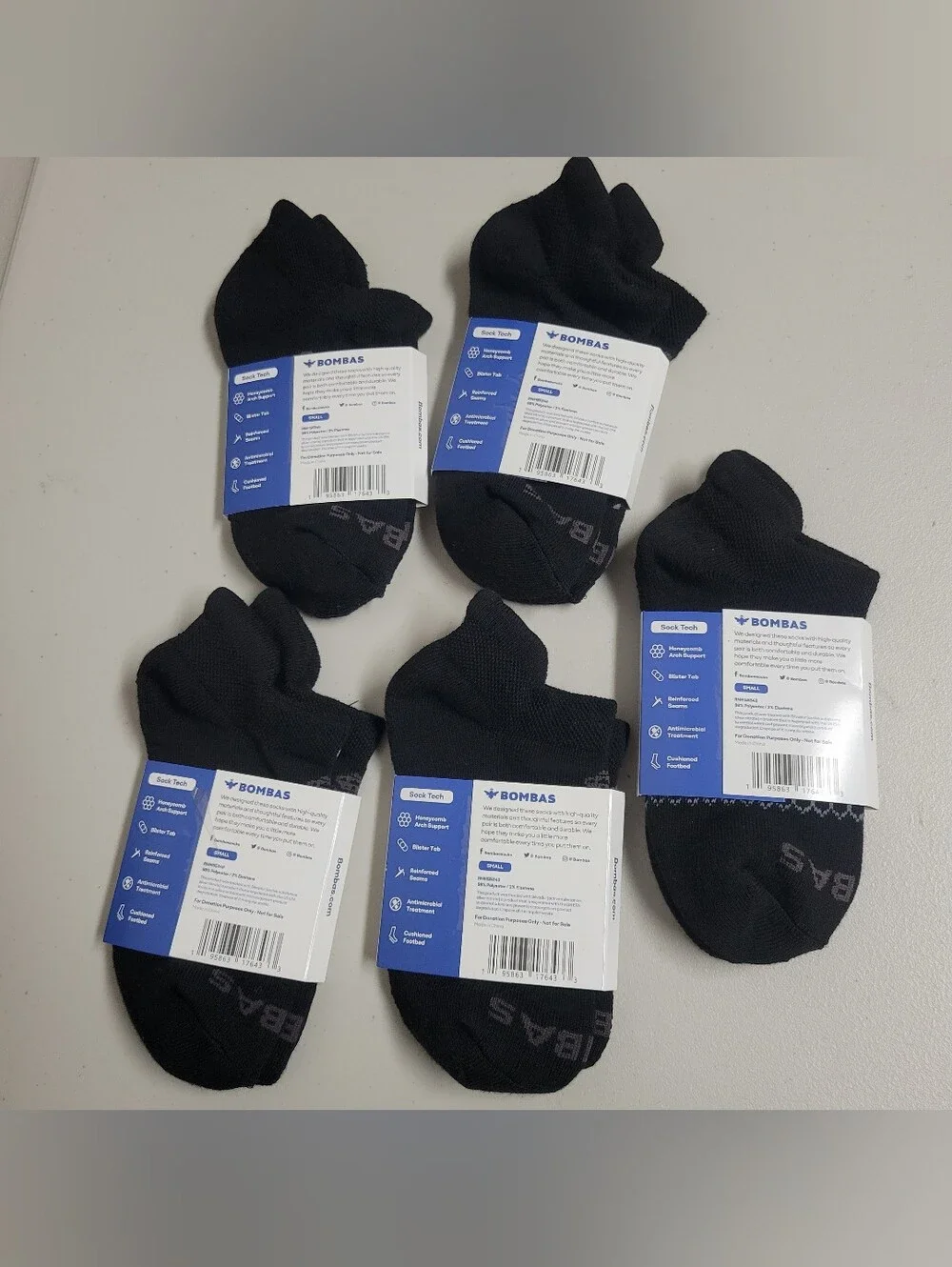 Bombas NWT 5 Pairs Ankke Size Small.